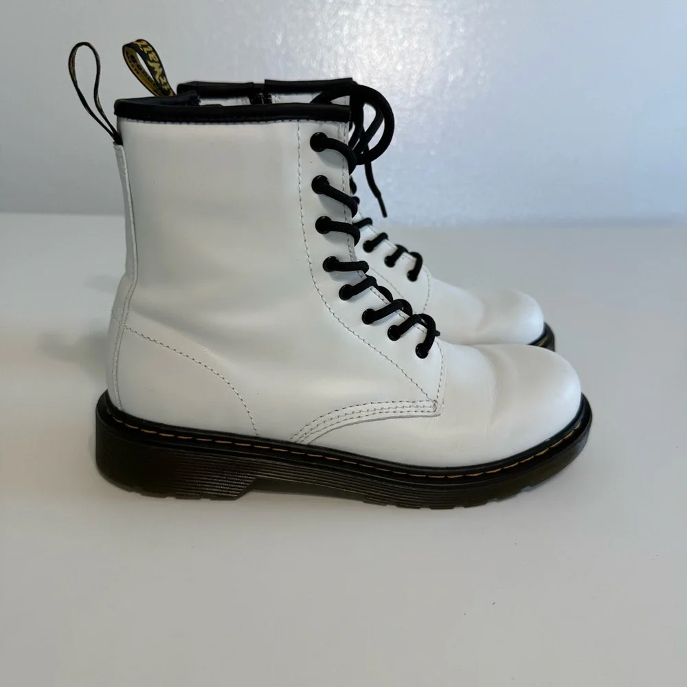 Dr. Martens 1460Y Combat Boots Women Size 6 Zipper Up Leather Bouncing Sole - Picture 4 of 14